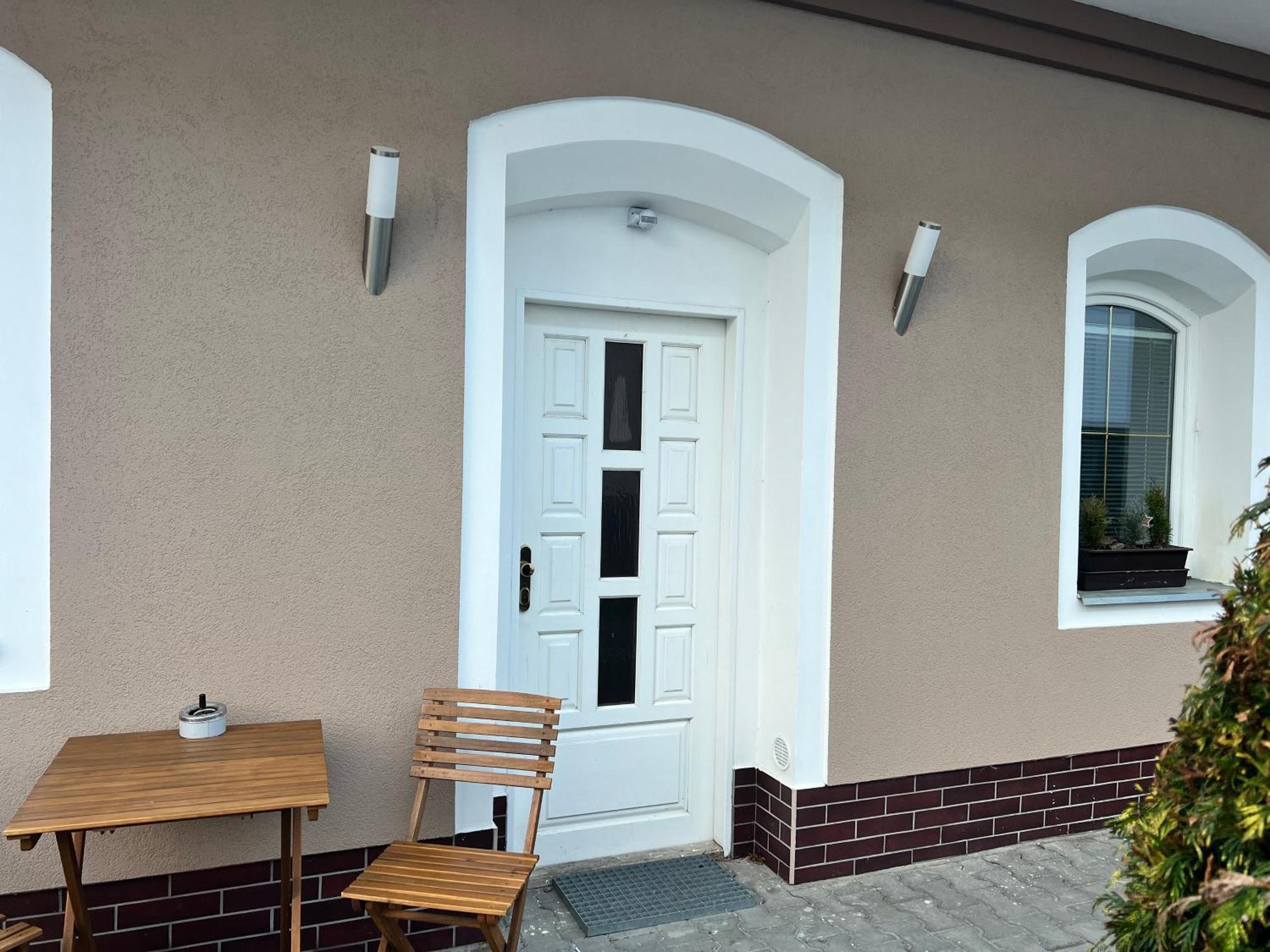 Penzion Manes Krabcice Exterior photo